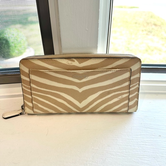 Coach Zebra Print Wallet - Picture 1 of 3